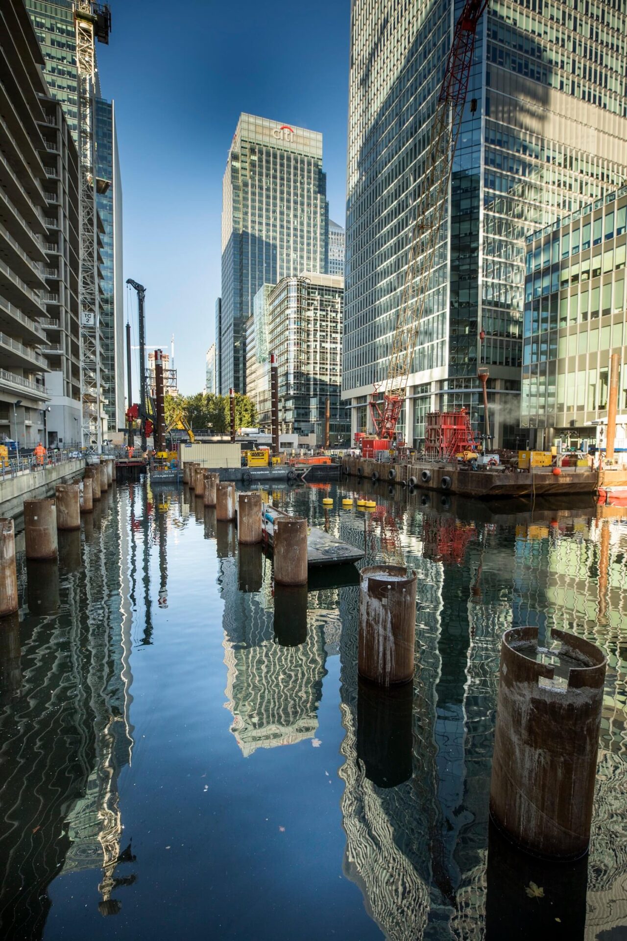 Foundations Solution - Bridge On Water Street Canary Wharf - Marine LDA Piling minipiling (3)