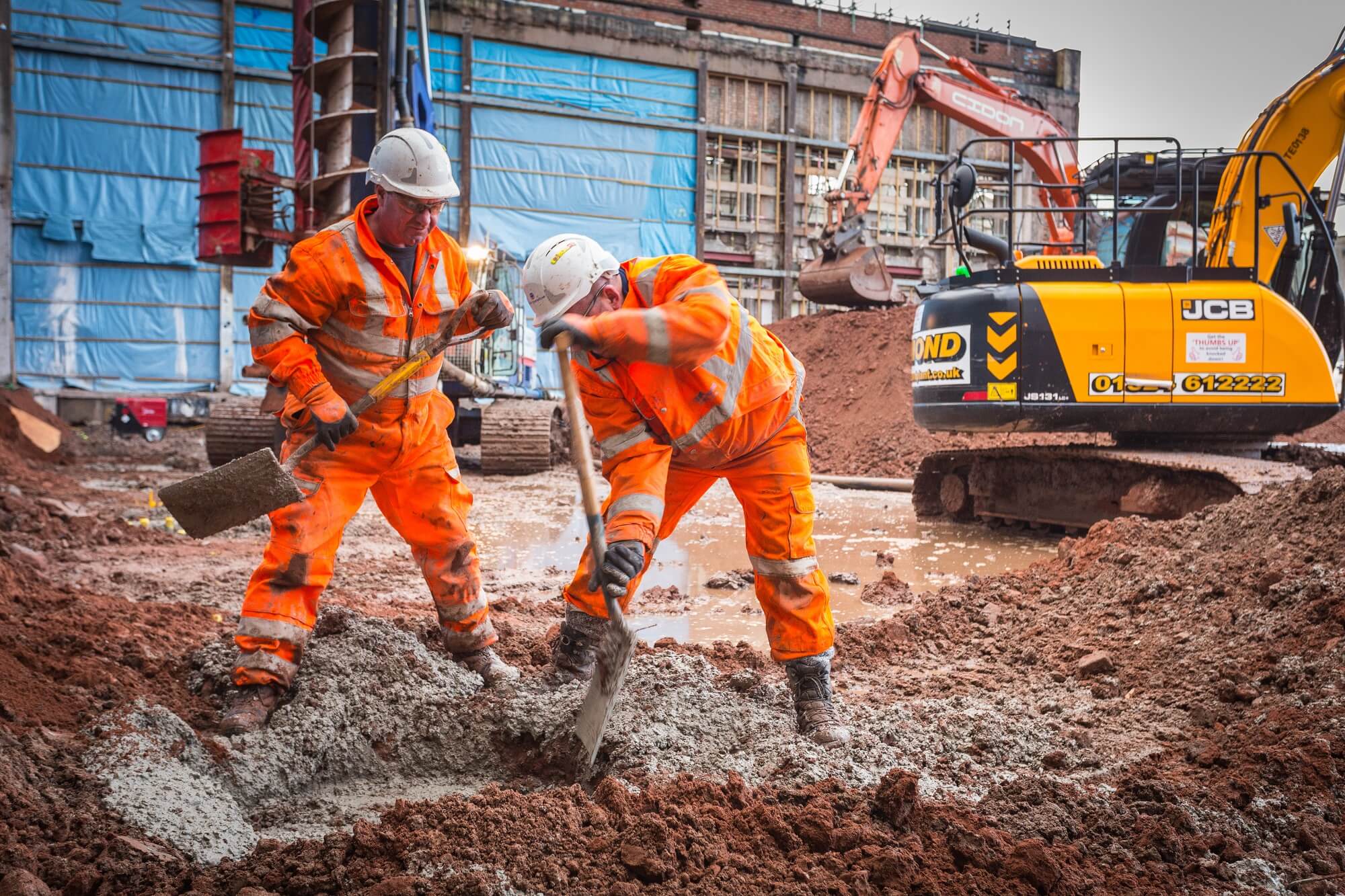 Retaining Wall Solution - Manchester Met University Arts & Humanities Project - Contiguous Wall (2)