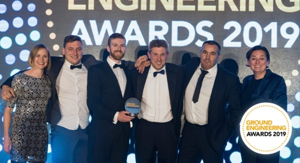 Insights - Thames Tideway Tunnel Team Wins Coveted Ground Engineering Award - Tideway Collecting Award (2)