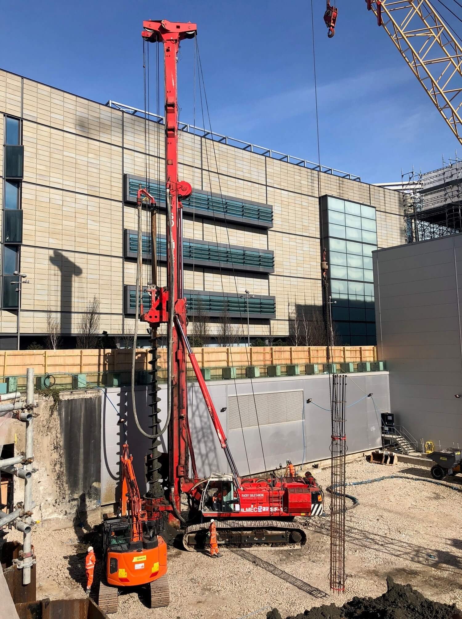 Foundations Solution - M7 Offices Stratford - CFA Piling (2)