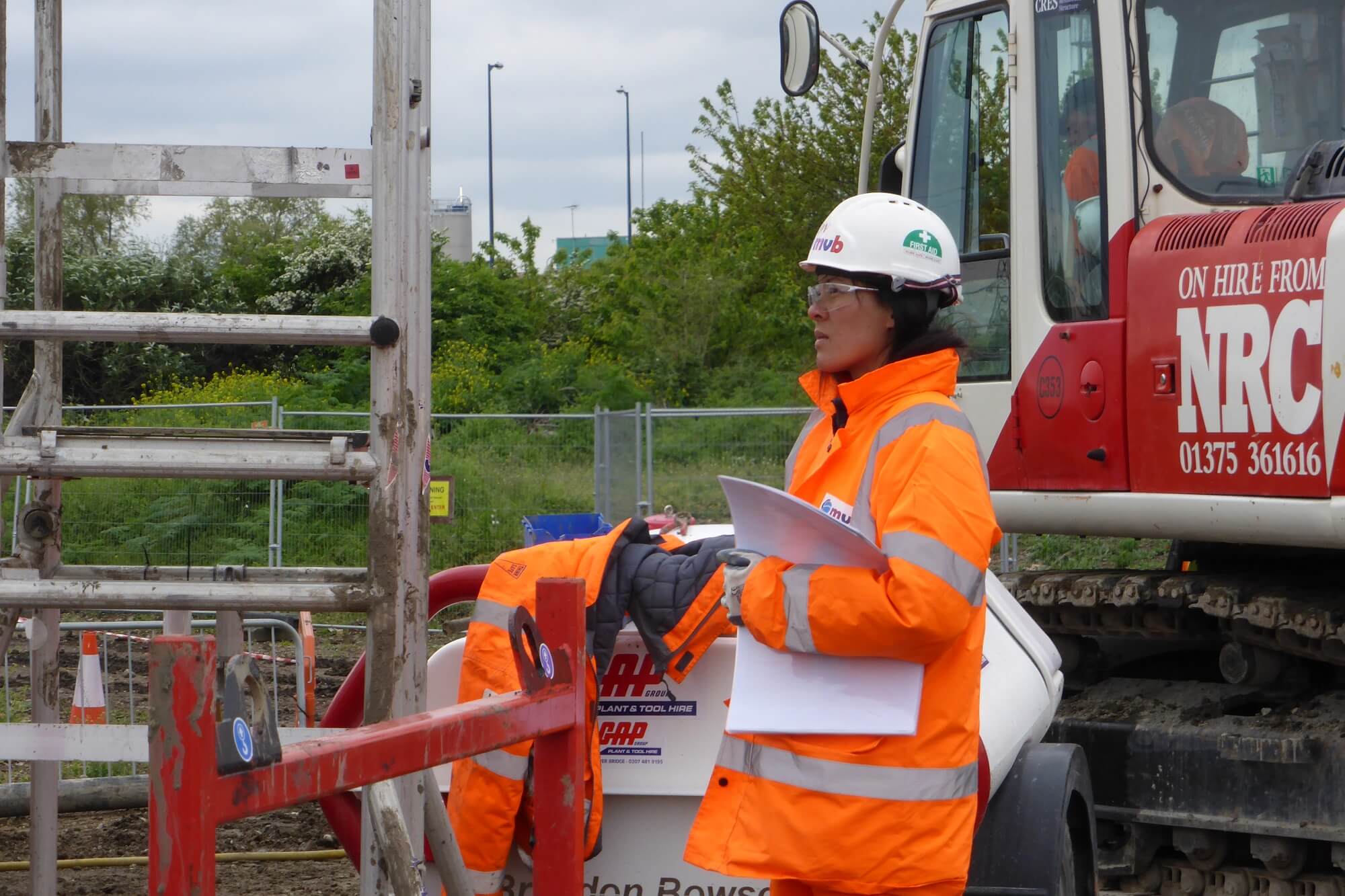 Insights – Insider Update with Sivilay Sayavong – Siv on Site at lee Tunnel (3)