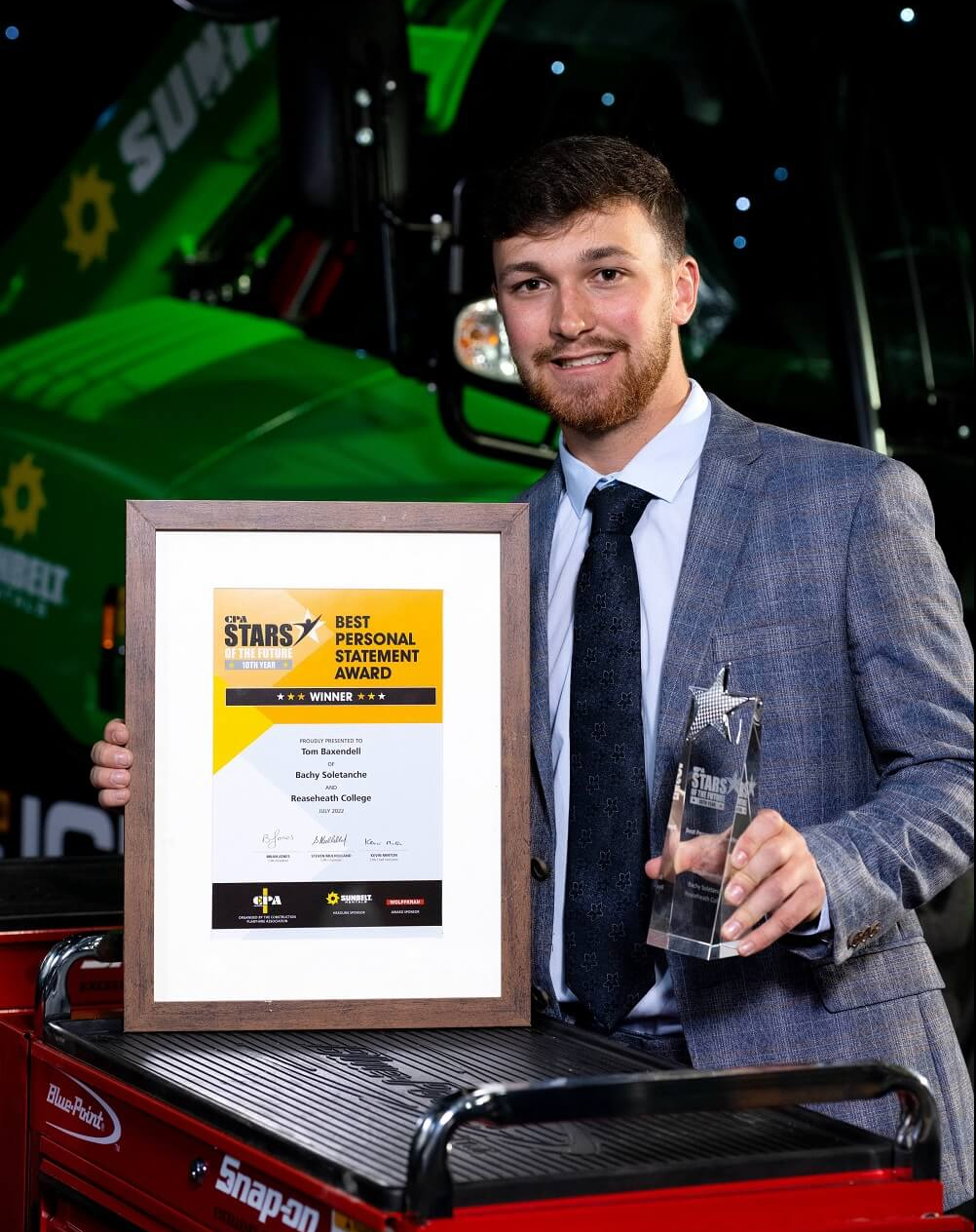 Insights – Graduates and Apprentices – Tox Baxendell Apprentice Service Engineering Technician (1) Insights - Graduates and Apprentices - Tox Baxendell Apprentice Service Engineering Technician (1)