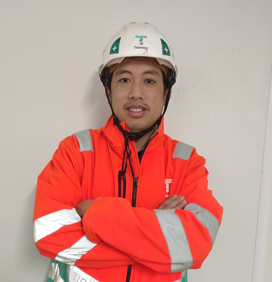 Ba Dan Nguyen Project Manager portrait photo