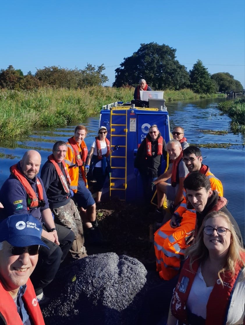 Canal & River Trust in gaining Green Flag status - team building photo