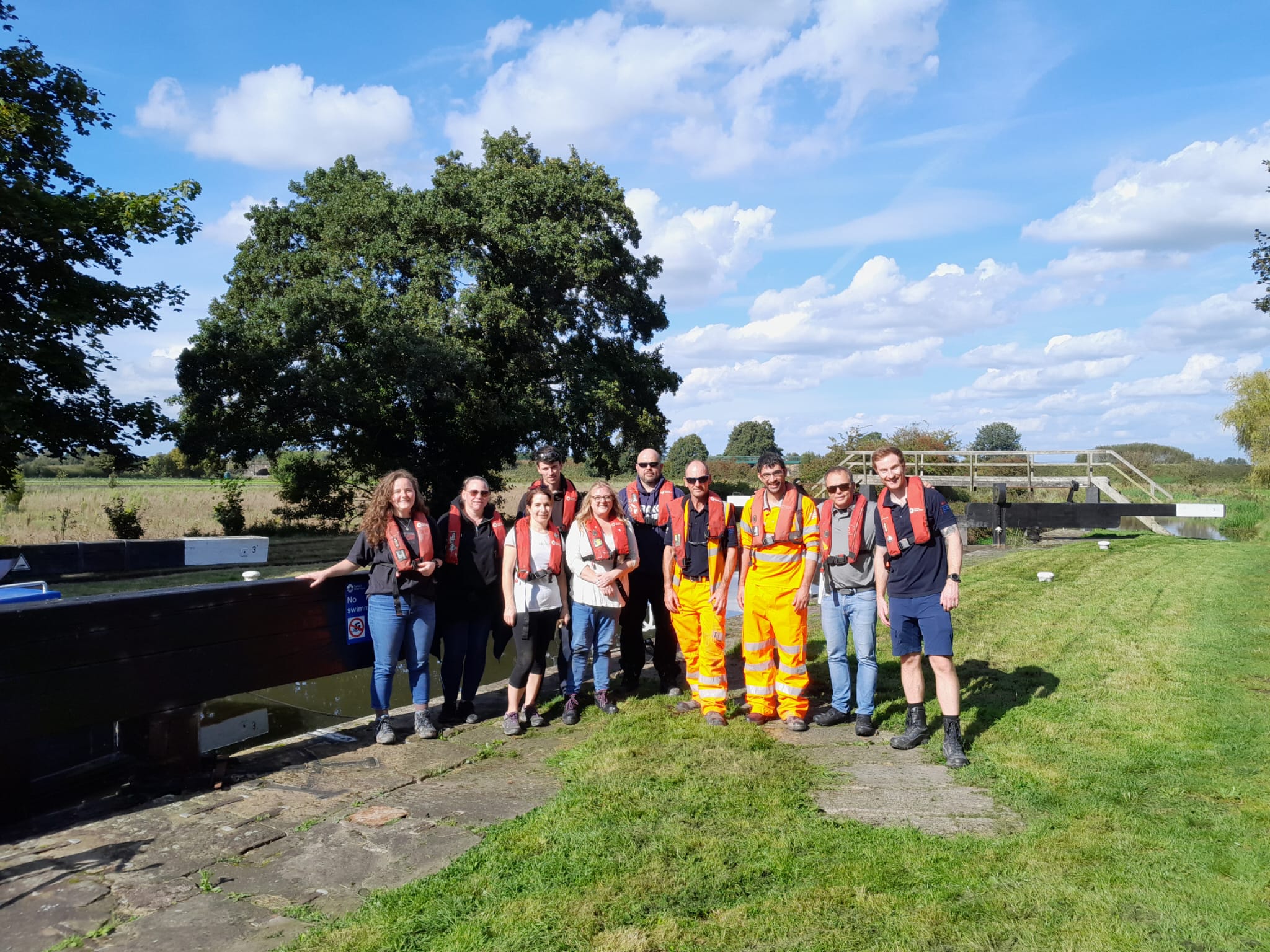 Canal & River Trust in gaining Green Flag status - team building group photo