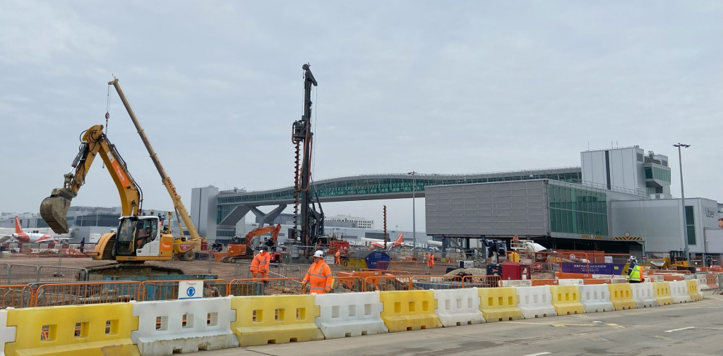 London Gatwick Pier 6 Bachy Soletanche London Gatwick Pier 6